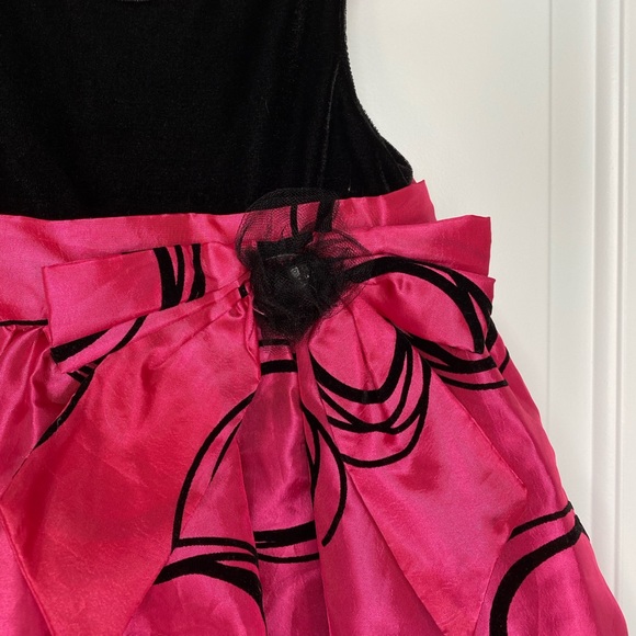 Fancy Dress - Picture 3 of 5